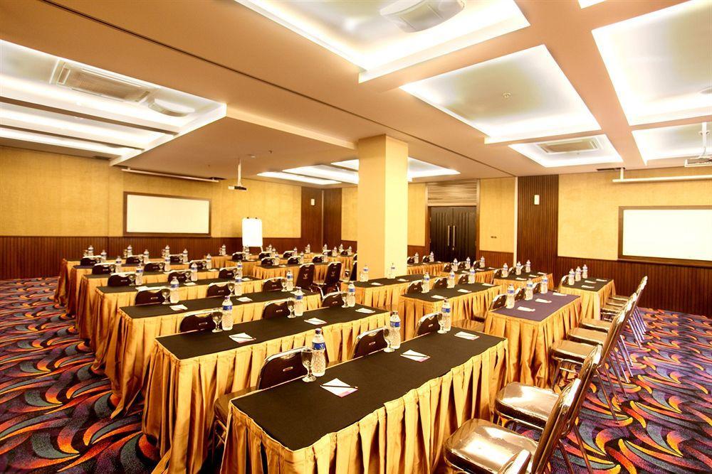 Vio Hotel Pasteur Bandung Zewnętrze zdjęcie
