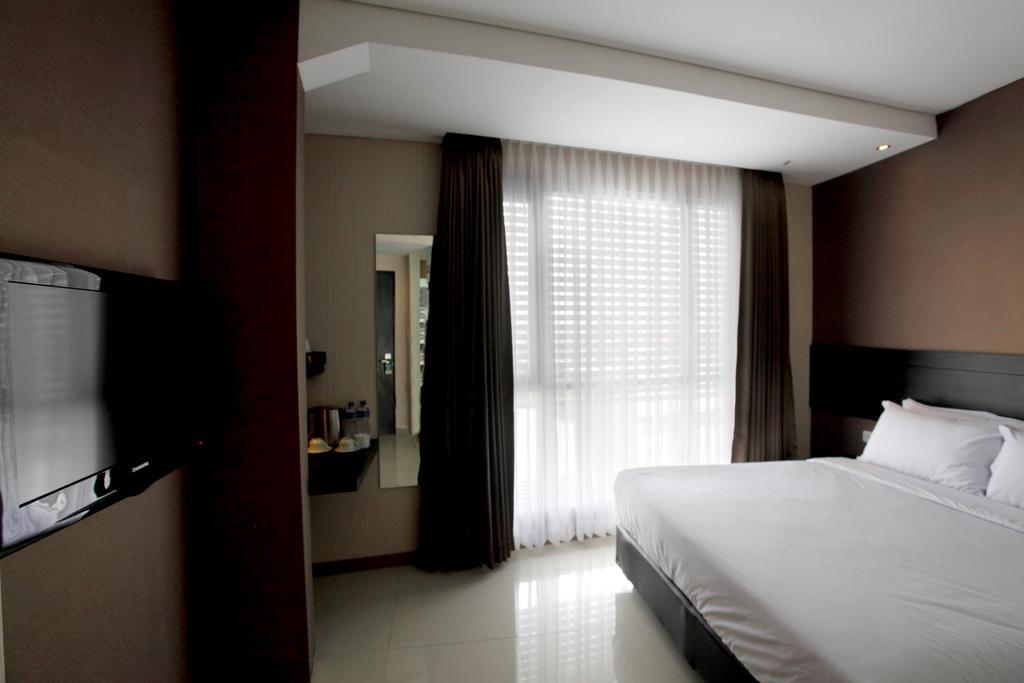Vio Hotel Pasteur Bandung Zewnętrze zdjęcie